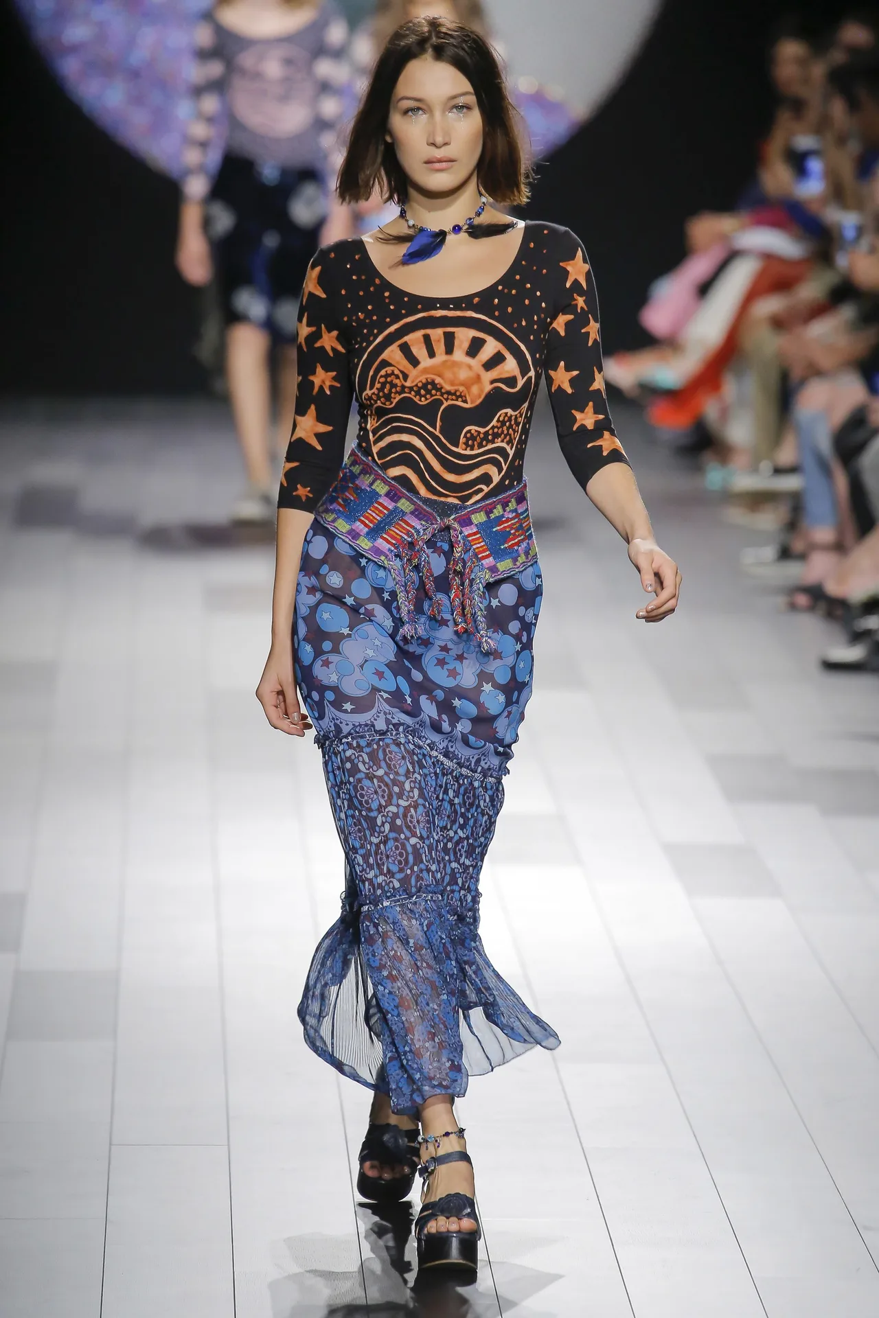 5 BST nổi bật trong ngày trình diễn thứ năm của NYFW Spring 2018