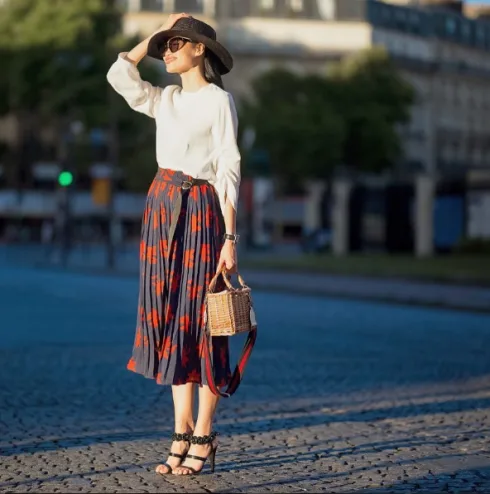 Gợi ý street style cùng giày boots cho mùa Thu-Đông 2017 từ các fashionista Việt Gợi ý street style cùng giày boots cho mùa Thu-Đông 2017 từ các fashionista Việt