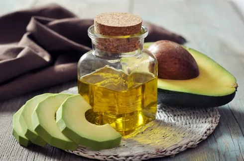 Phương pháp 1 trị tóc chẻ ngọn tại nhà