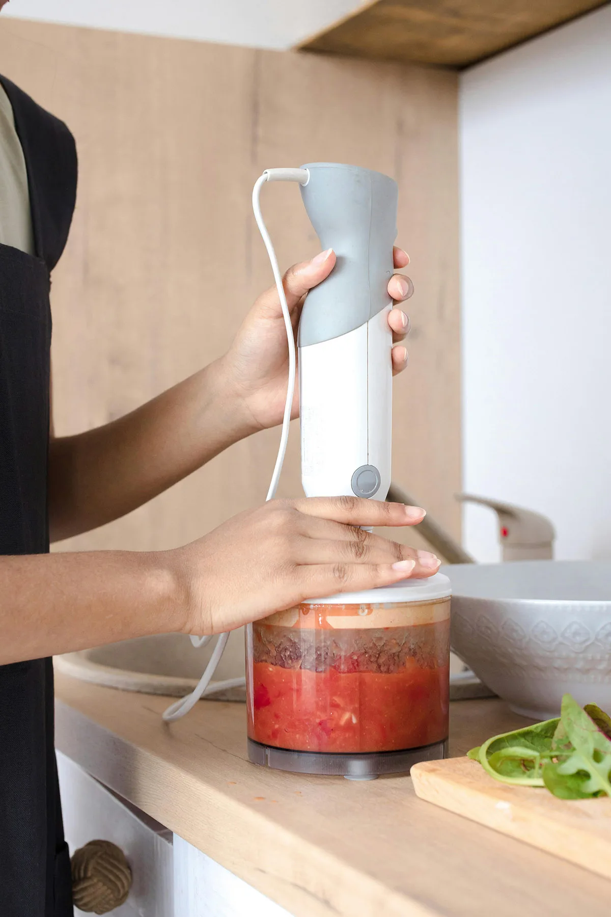 công dụng của máy xay sinh tố cầm tay