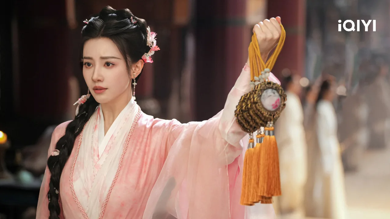 vương hạc nhuận vai tân mi giai ngẫu thiên thành