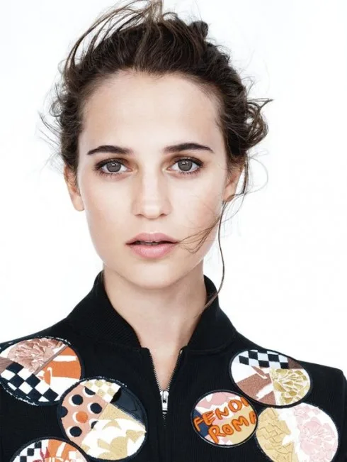 Alicia Vikander tu bo giac mo vu cong va tro thanh co gai vang cua Hollywood-ellevn-05