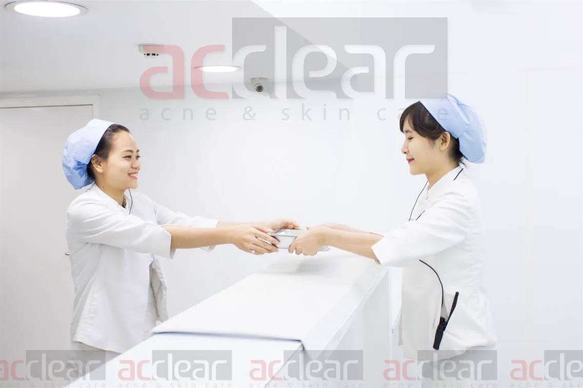 Bỏ túi 8 địa điểm trị mụn ẩn cho phái đẹp ELLE VN