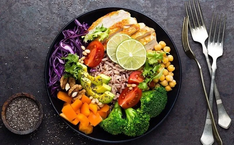 Những tô rau củ trong chế độ ăn giảm mỡ nội tạng