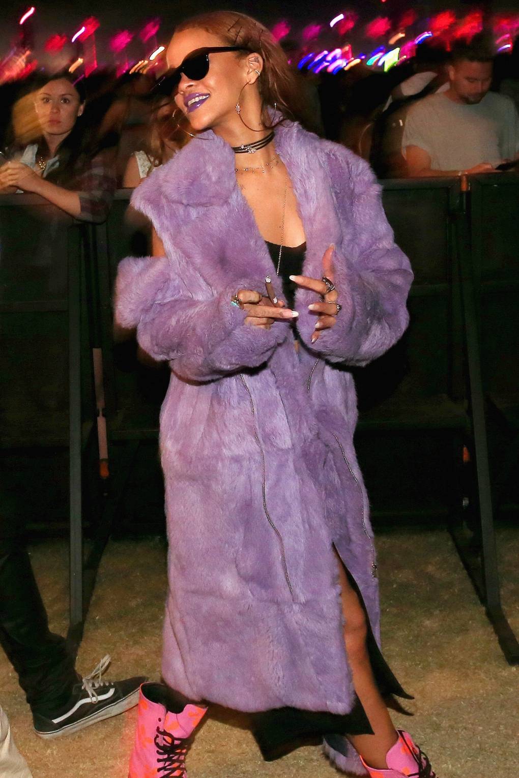 elle việt nam áo khoác oversize rihanna 3