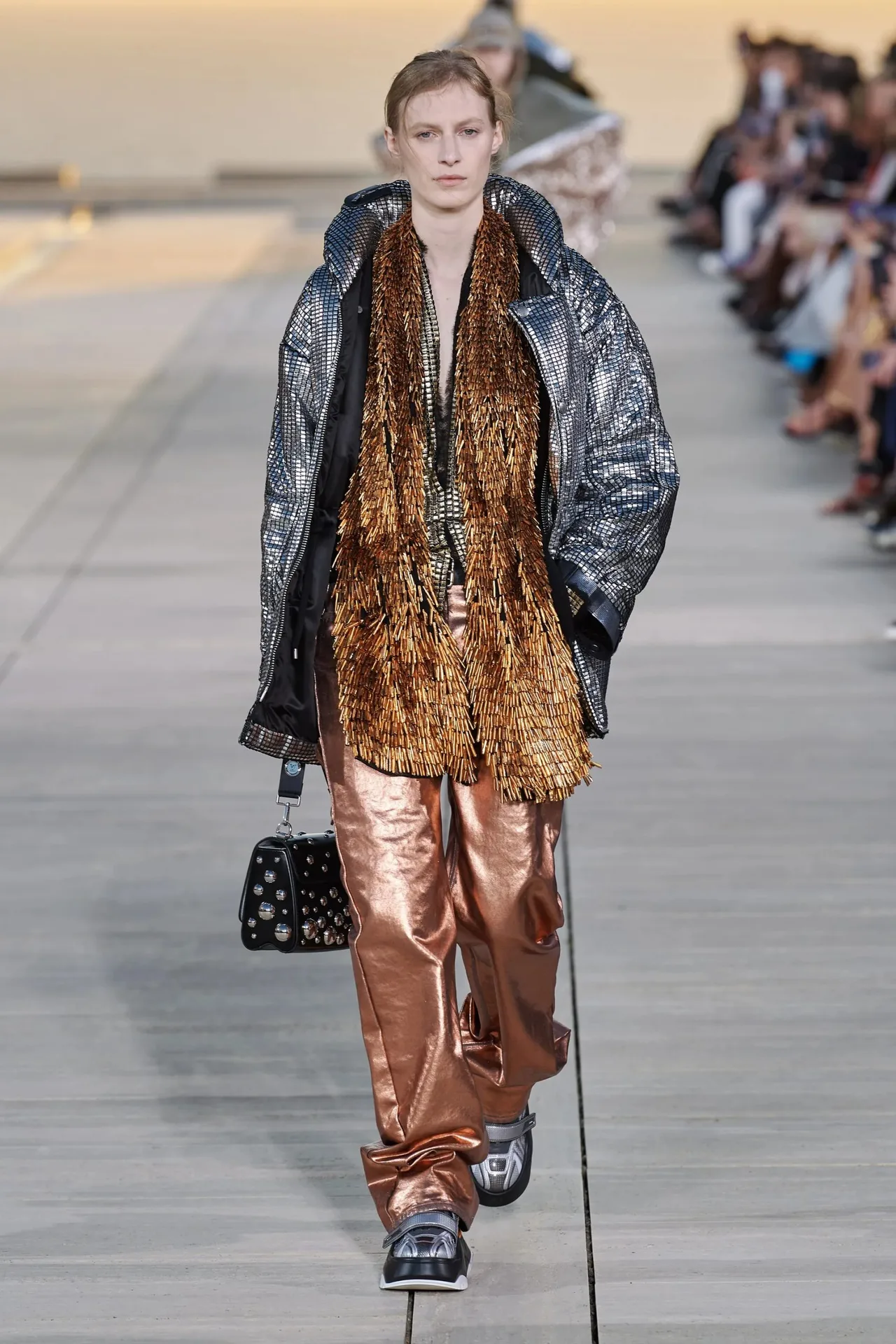 Louis Vuitton Cruise 2023 look 53