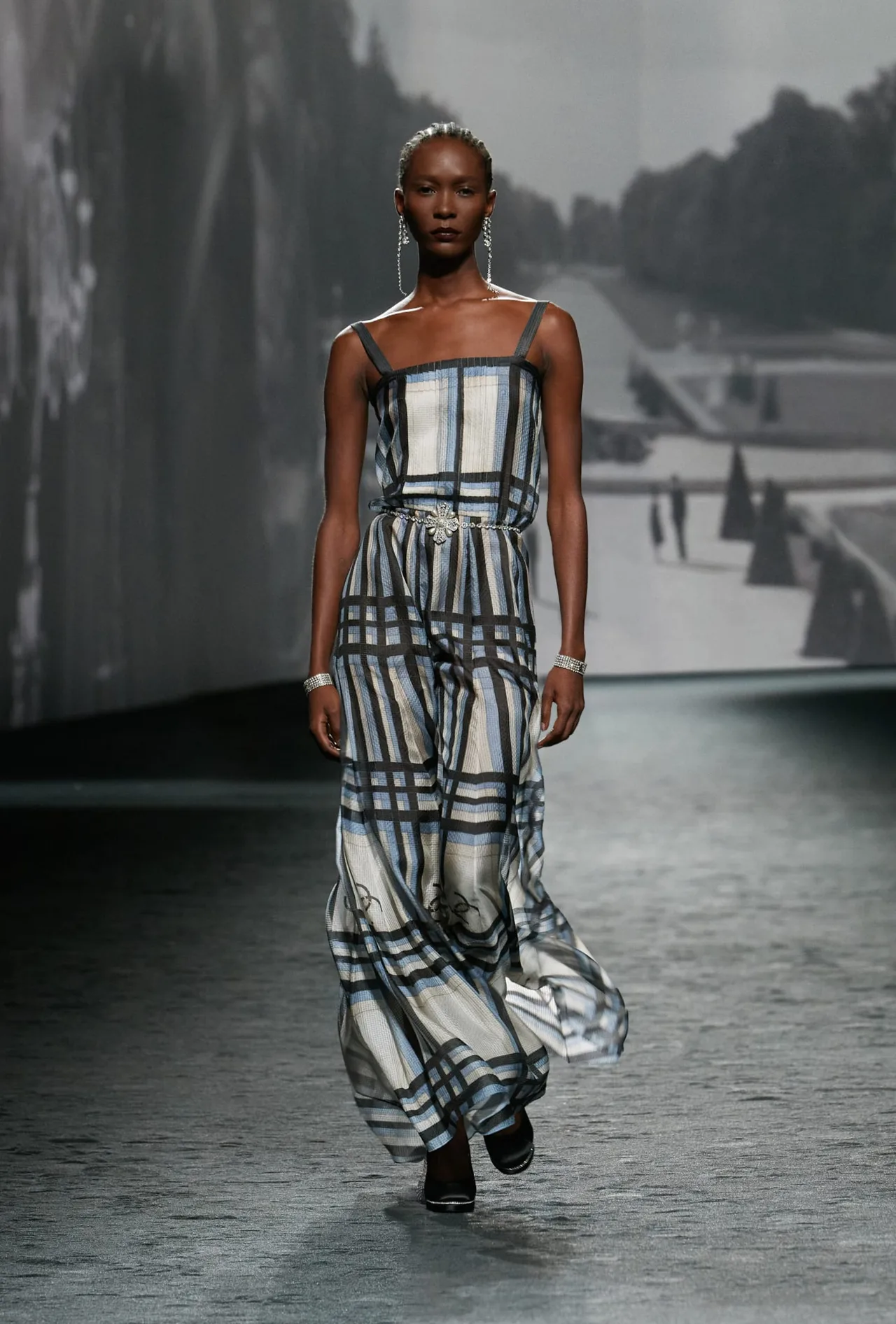 CHANEL Xuân Hè 2023 Ready to Wear look 43