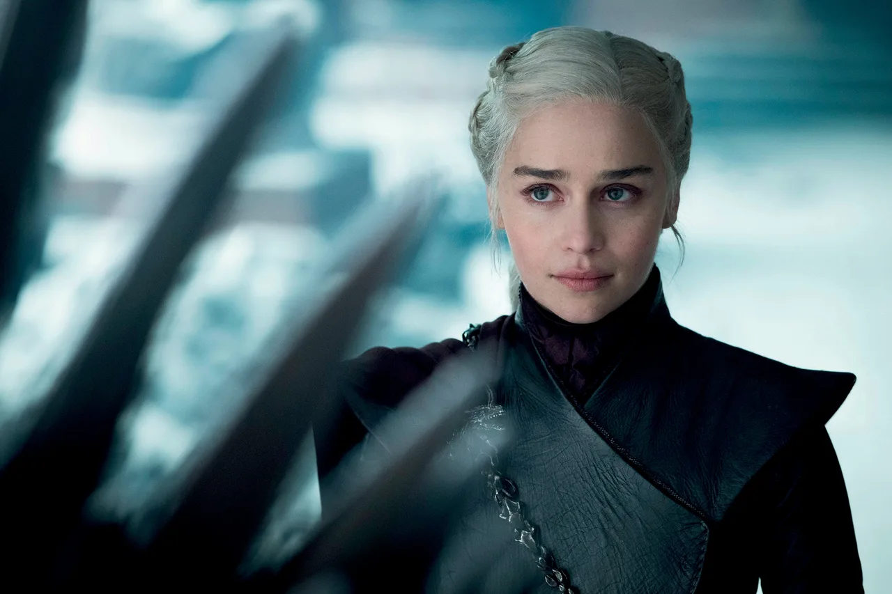 Emilia Clarke trong phim Game of Thrones Emilia Clarke trong phim Game of Thrones