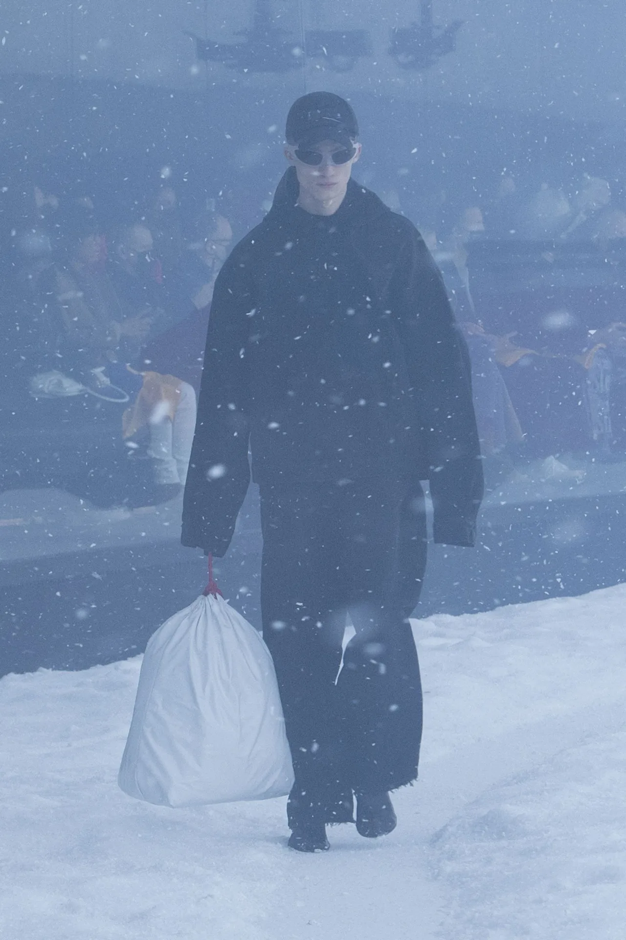 Balenciaga RTW Thu Đông 2022 look 54