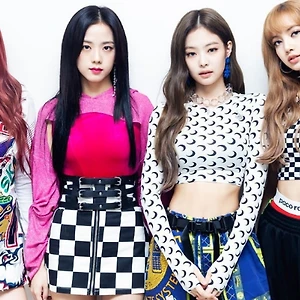 Stylist tiết lộ bí mật đằng sau phong cách thời trang của BLACKPINK