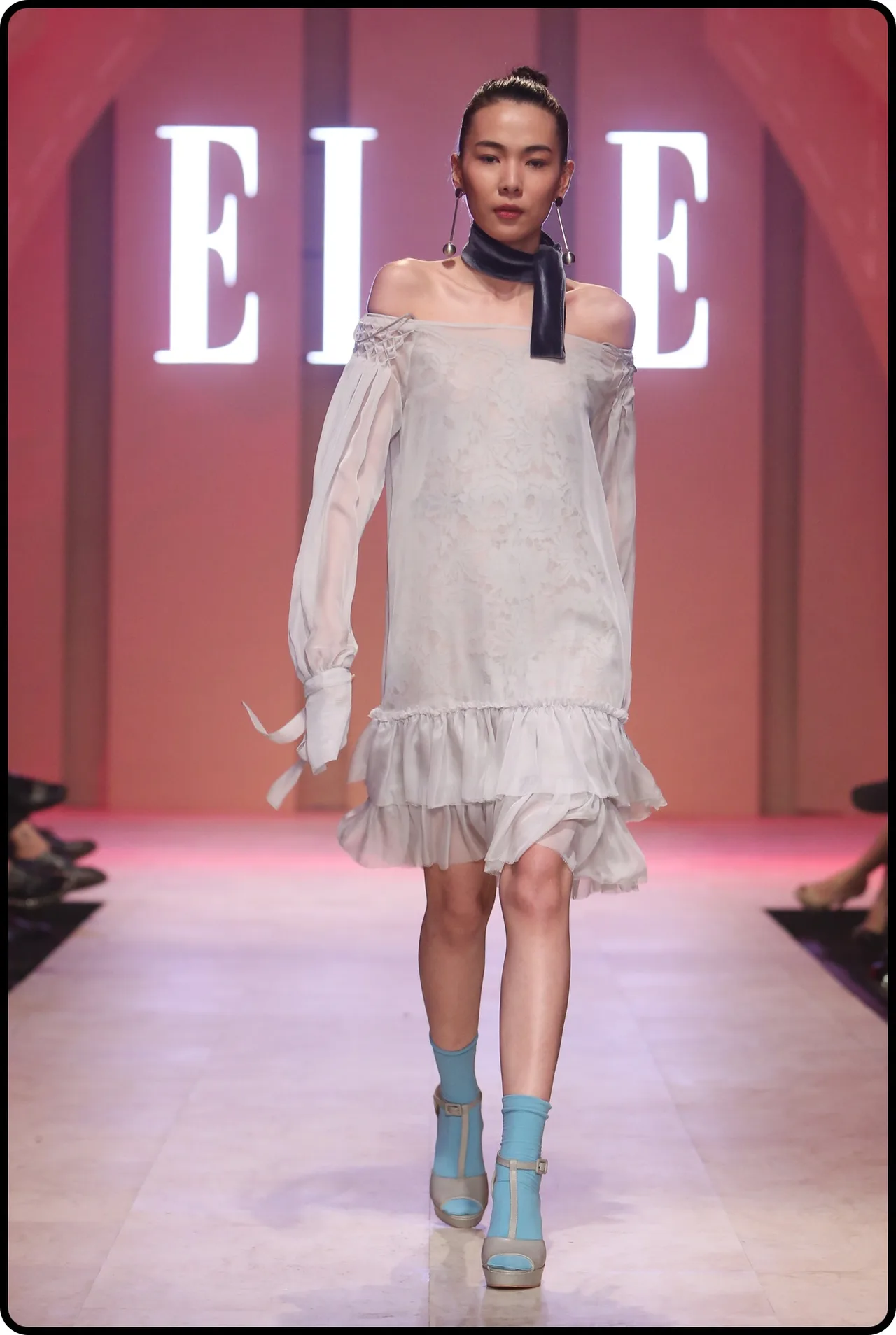 BST của NTK Quynh Giao tại ELLE Fashion Journey 2016