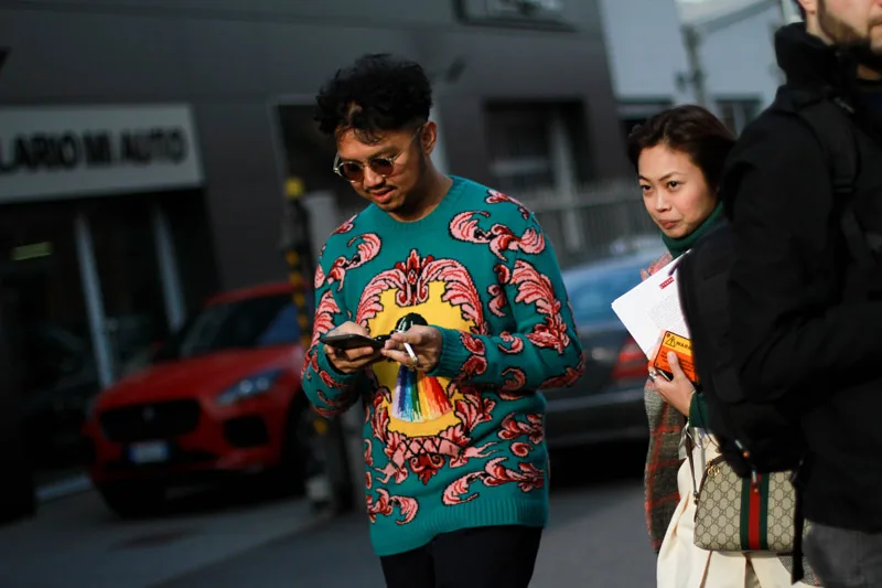 Phong cách street style đặc sắc ủng hộ các nhà mốt cựu trào tại Milan Thu – Đông 2018 Phong cách street style đặc sắc ủng hộ các nhà mốt cựu trào tại Milan Thu – Đông 2018