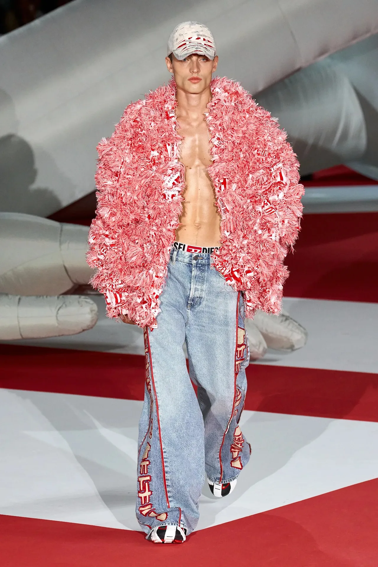 diesel xuân hè 2023 look 68