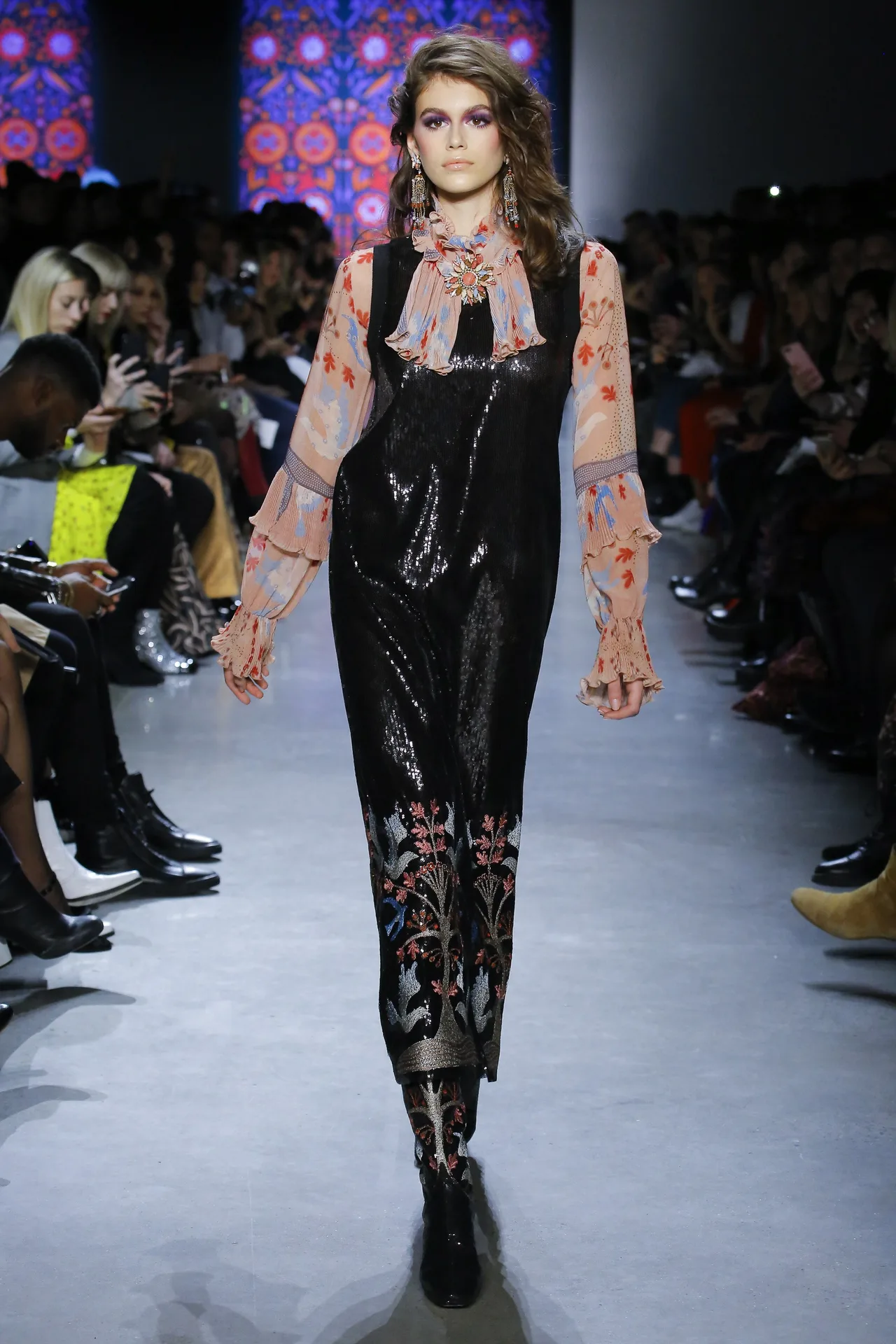 Những người mẫu trẻ đang "thống lĩnh" các sàn runway tại Tuần lễ thời trang New York 2018 6 Những người mẫu trẻ đang "thống lĩnh" các sàn runway tại Tuần lễ thời trang New York 2018 6
