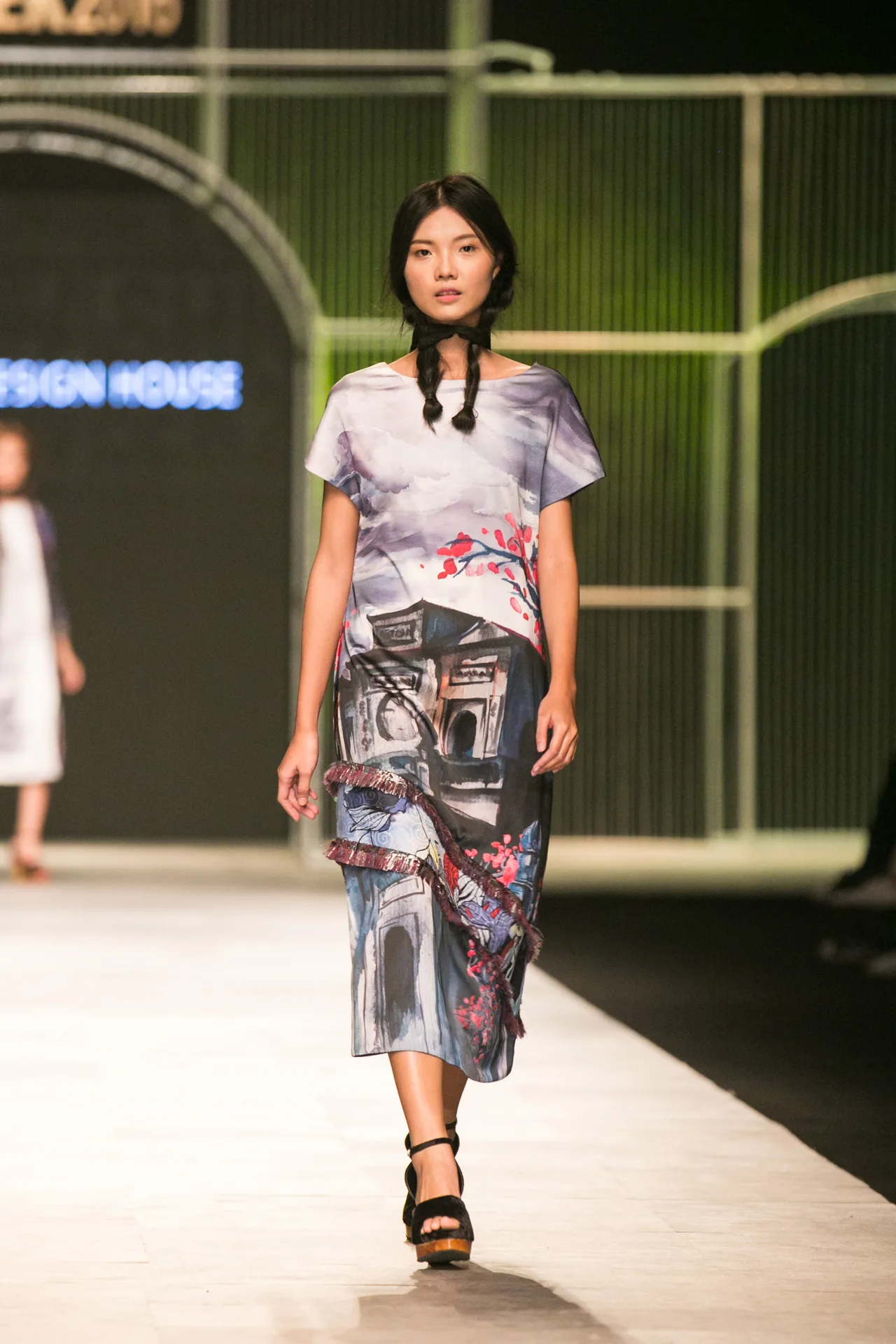 BST Thu-Đông 2016 của Thuy Design House - Thủy Nguyễn