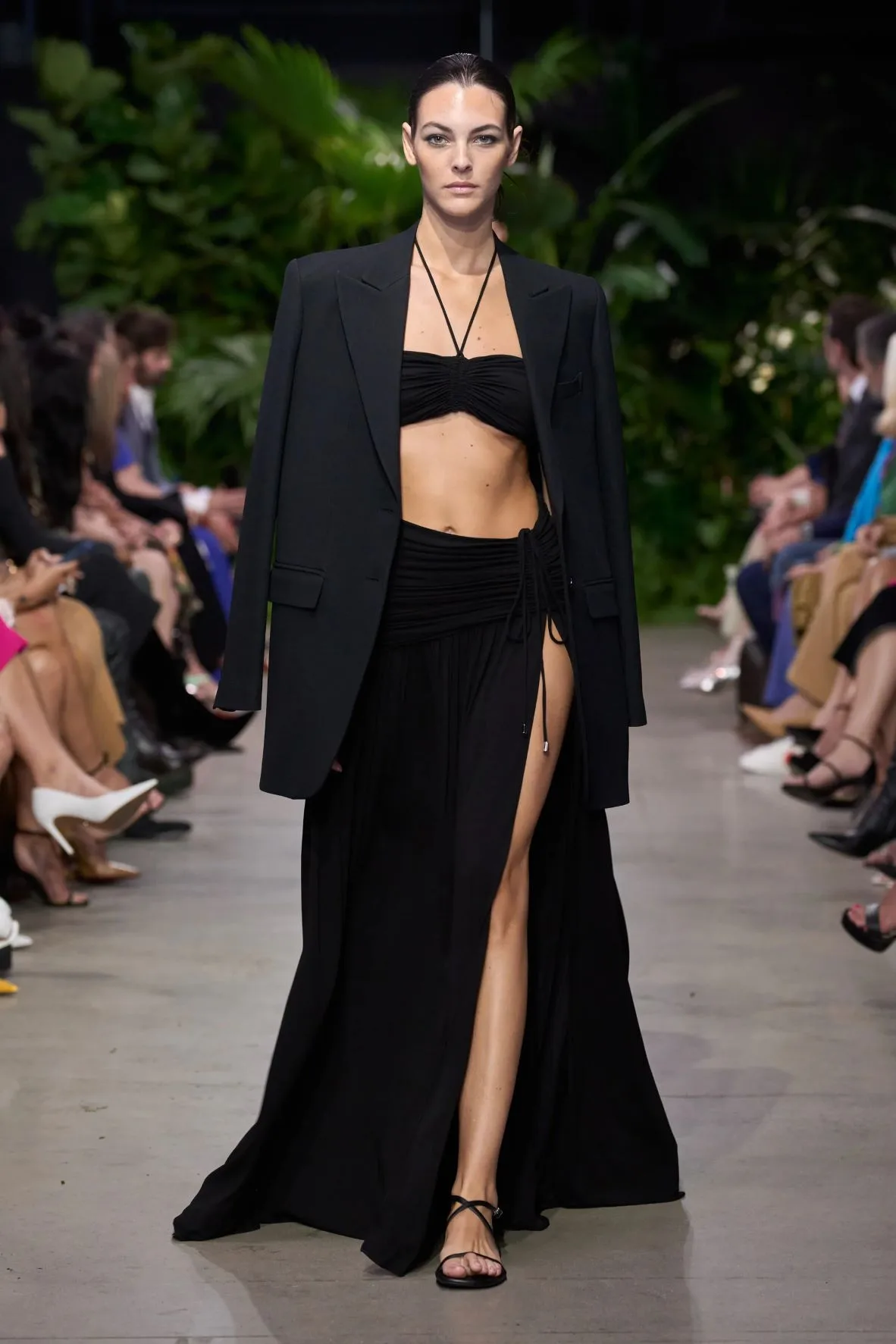 MK xuân hè 2023 look 14