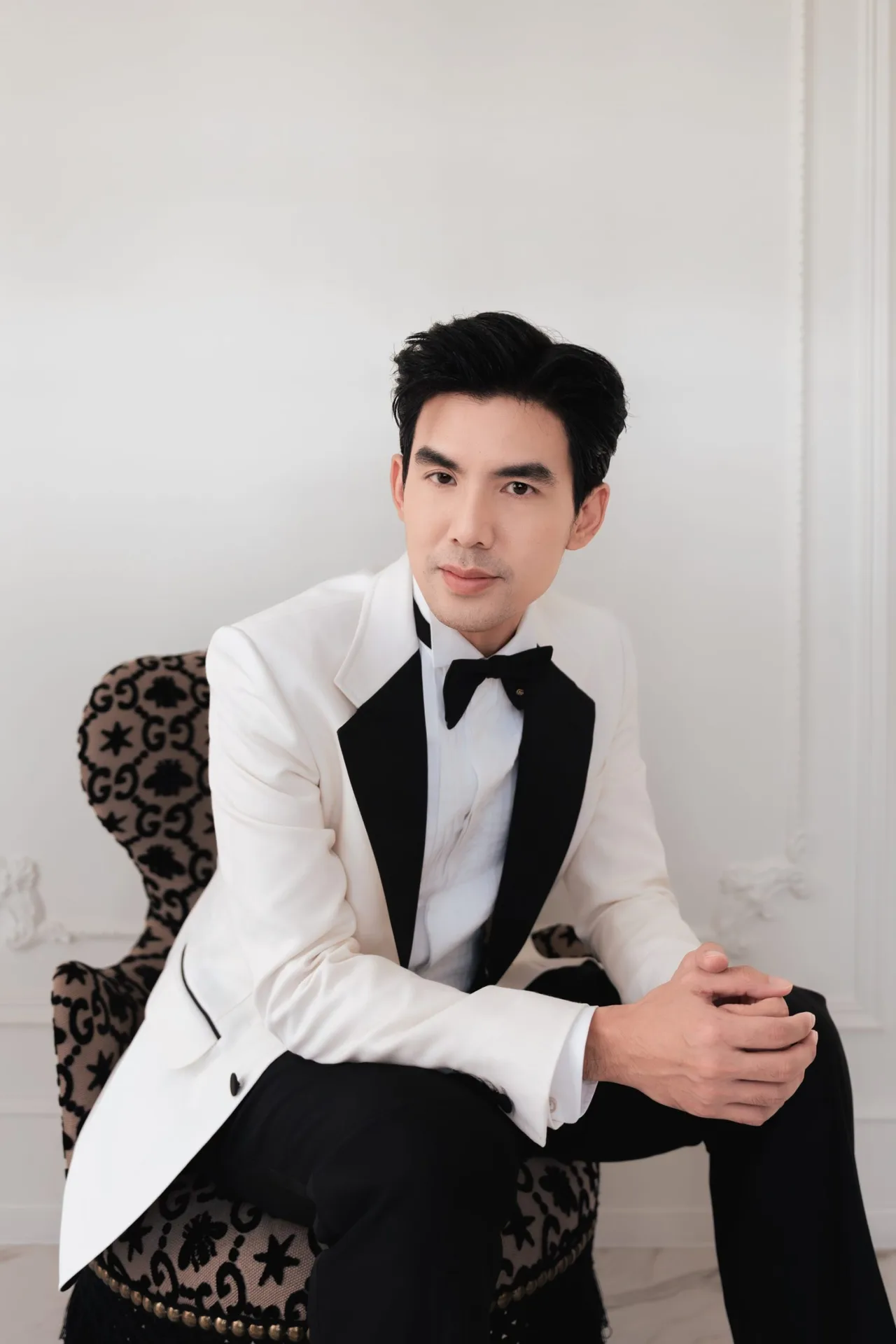 bazer chồng "Đoá hồng lai" Mai Davika
