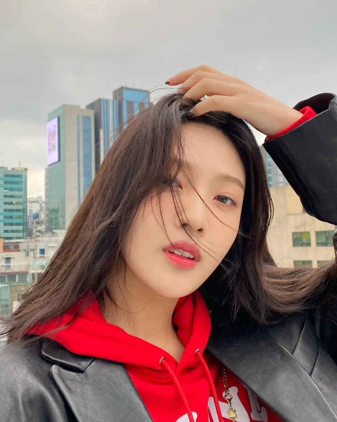 joy redvelvet tóc dài