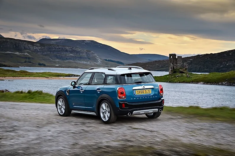 MINI 10 MINI 10