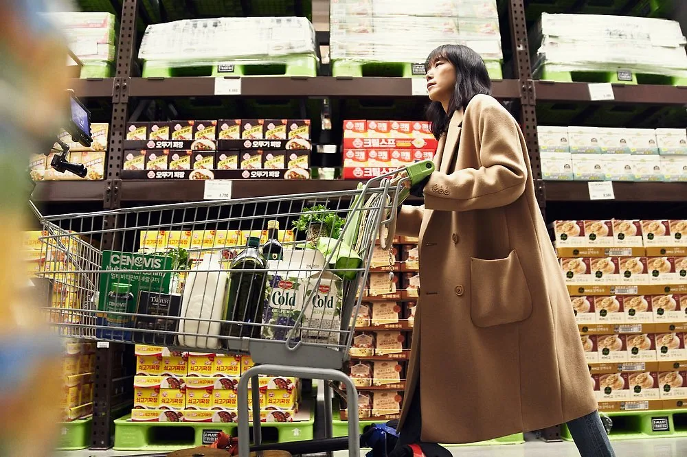 Jeon Do Yeon diện blazer oversized