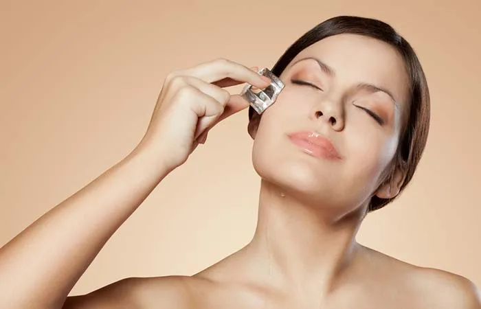 chăm sóc da bằng đá viên 4 chăm sóc da bằng đá viên 4