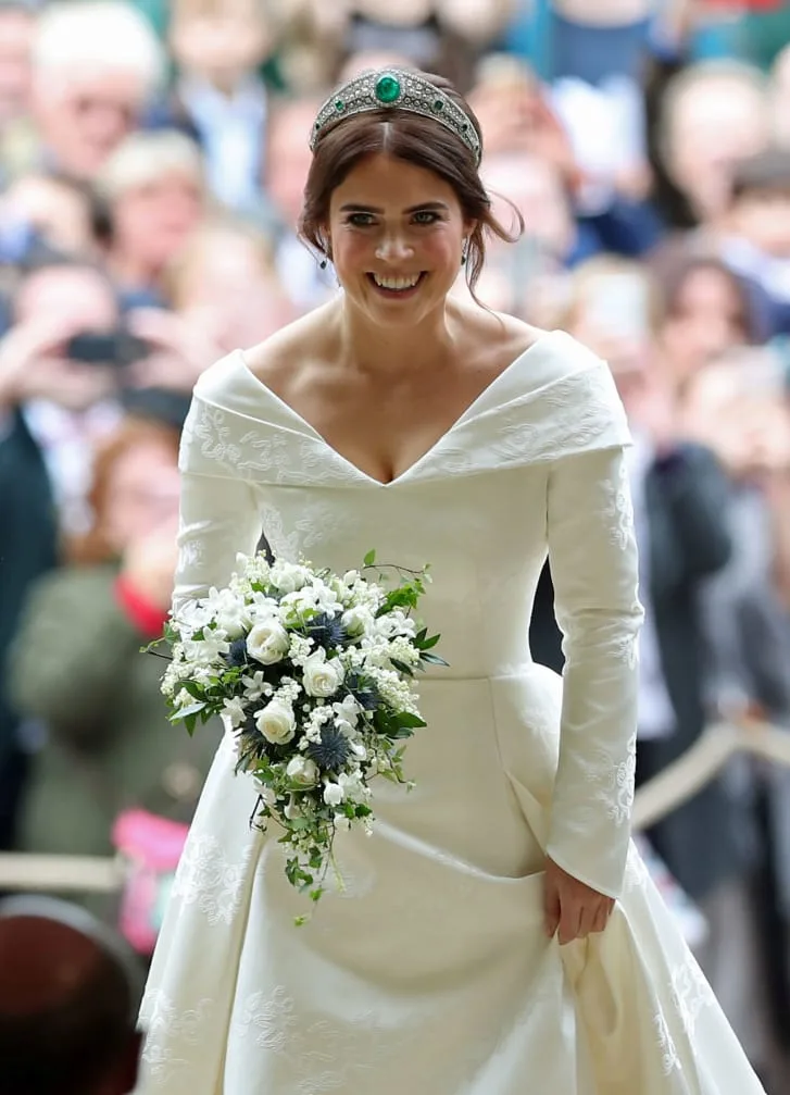 váy cưới của công chúa Eugenie 4