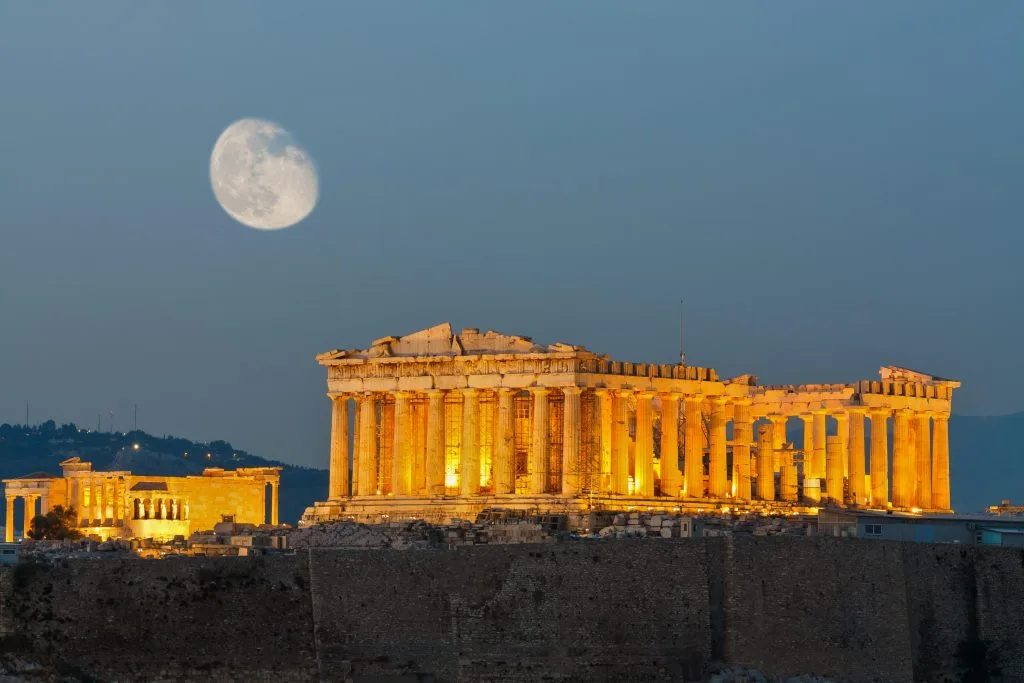 Athens về đêm, một góc nhìn rất khác - 15