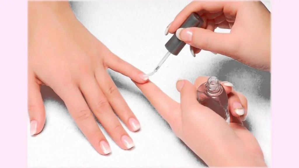 giữ sơn móng tay bền màu 7 giữ sơn móng tay bền màu 7