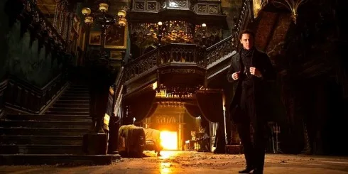 phim_kinh_di_crimsonpeak_lau_dai_dam_mau 2