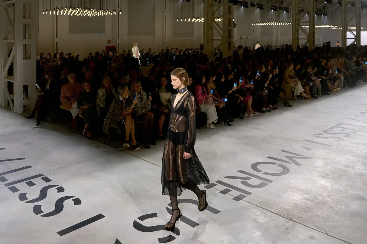 Sàn diễn Fendi Thu-Đông 2026