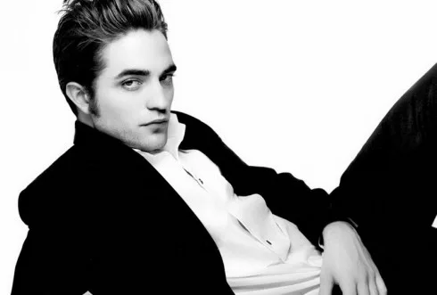 Robert sẽ vào vai người bạn đồng hành của James Dean - Nguồn ảnh: AnOther Man Magazine.