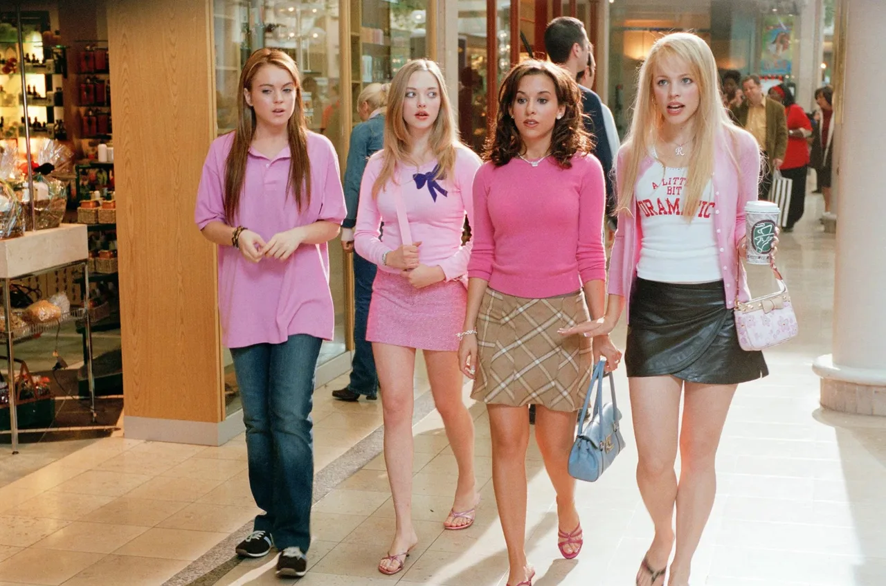 màu hồng tác phẩm mean girls màu hồng tác phẩm mean girls