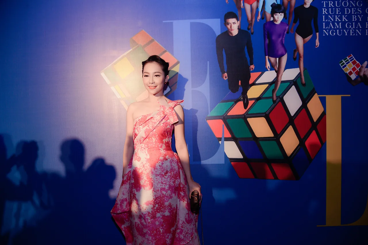 ellevn linh nga phuong my