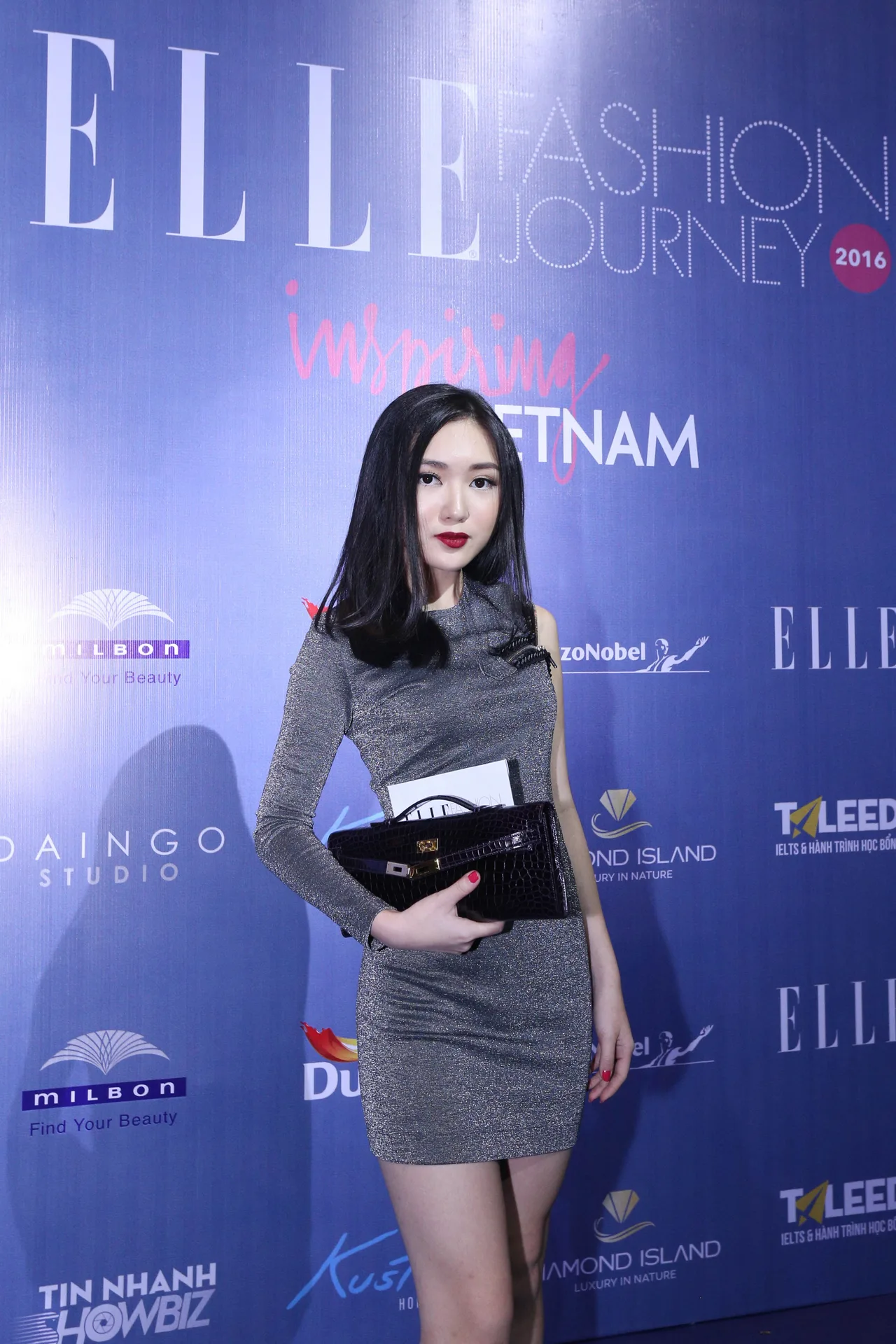 Trang phục của sao trên thảm đỏ ELLE Fashion Journey 2016 - ELLE Vn