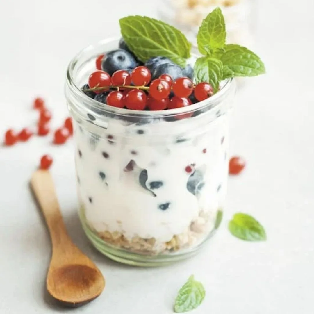 Ăn sáng với sữa chua hy lạp