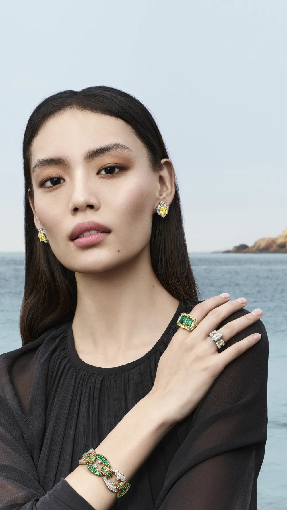 bông tai trang sức Van Cleef & Arpels
