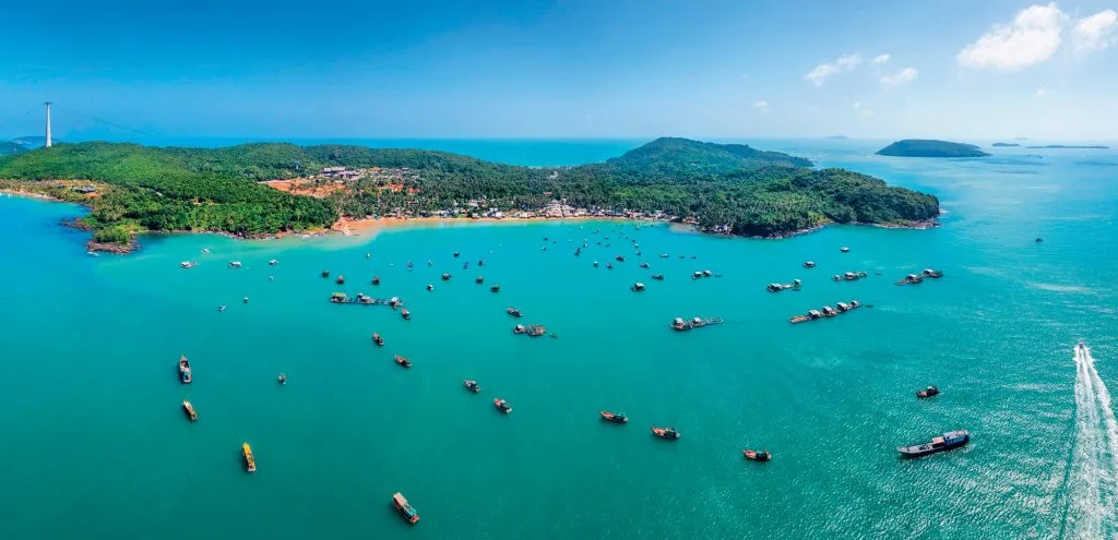 hòn đảo khu vực hòn Gầm Ghì hòn đảo khu vực hòn Gầm Ghì