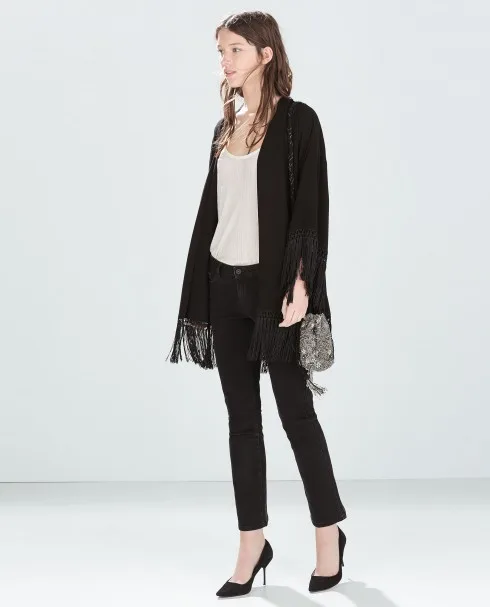 Kimono trơn và quần jeans áo thun đơn giản Kimono trơn và quần jeans áo thun đơn giản