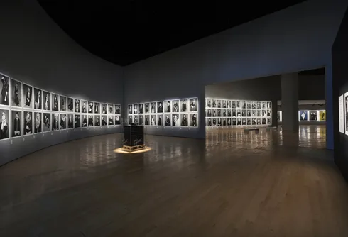 001_THE LITTLE BLACK JACKET EXHIBITION IN SINGAPORE