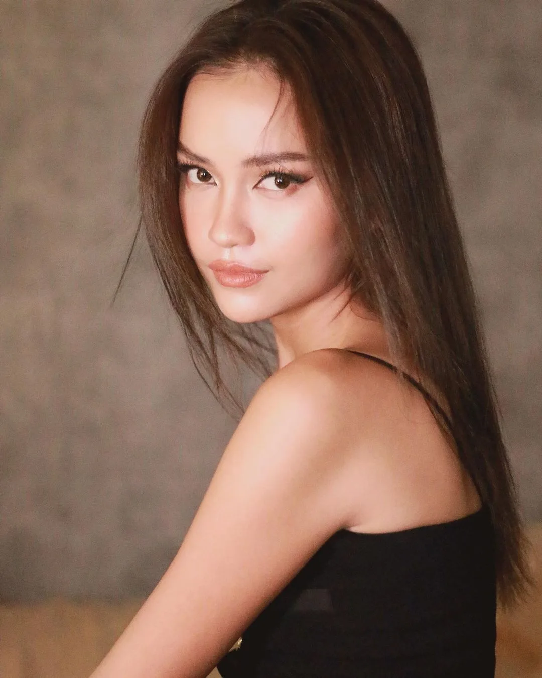 Học hỏi bí quyết làm đẹp từ Ngọc Châu Học hỏi bí quyết làm đẹp từ Ngọc Châu