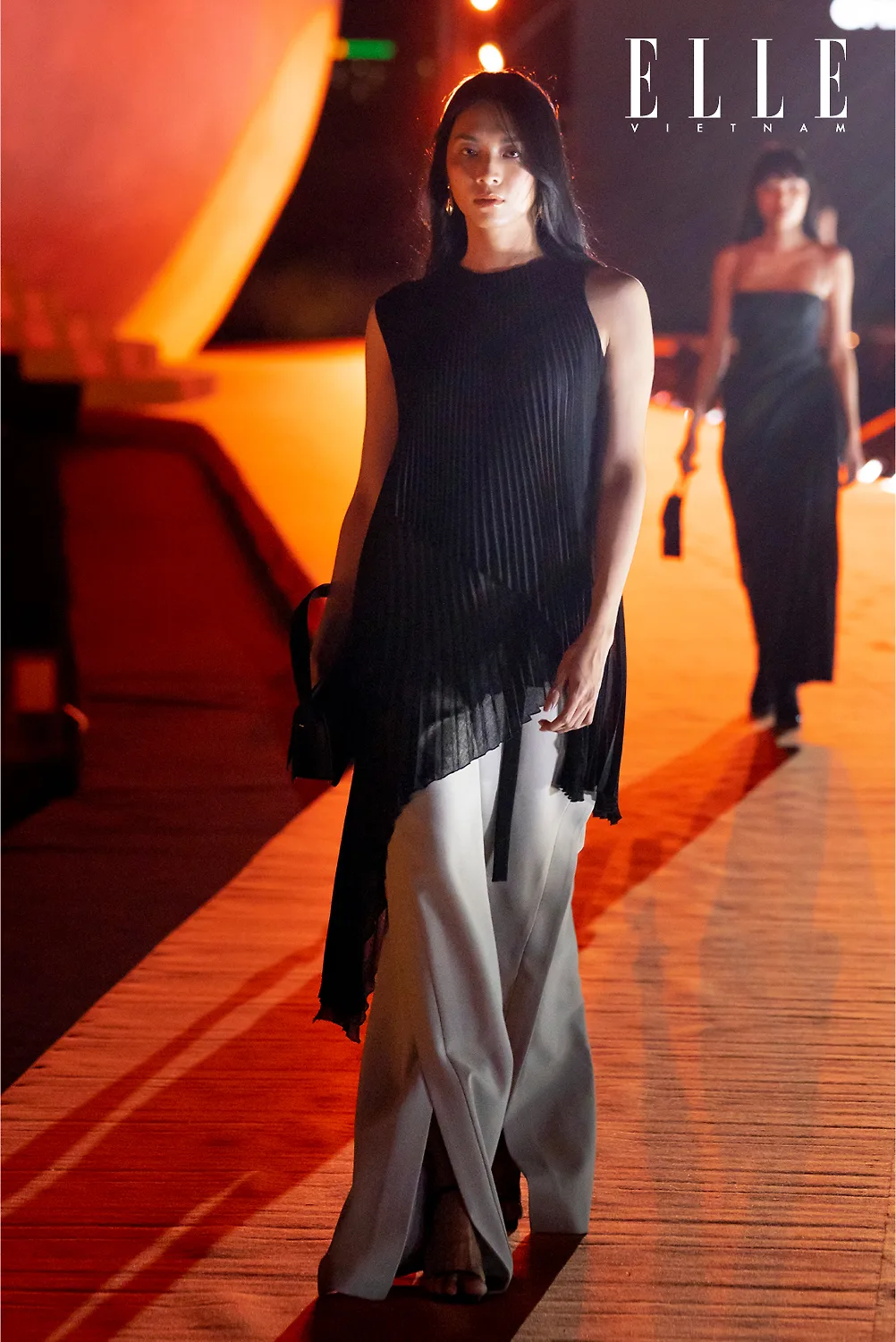 ELLE Fashion Show 2022 BST Figure CHATS by C.Dam look 9