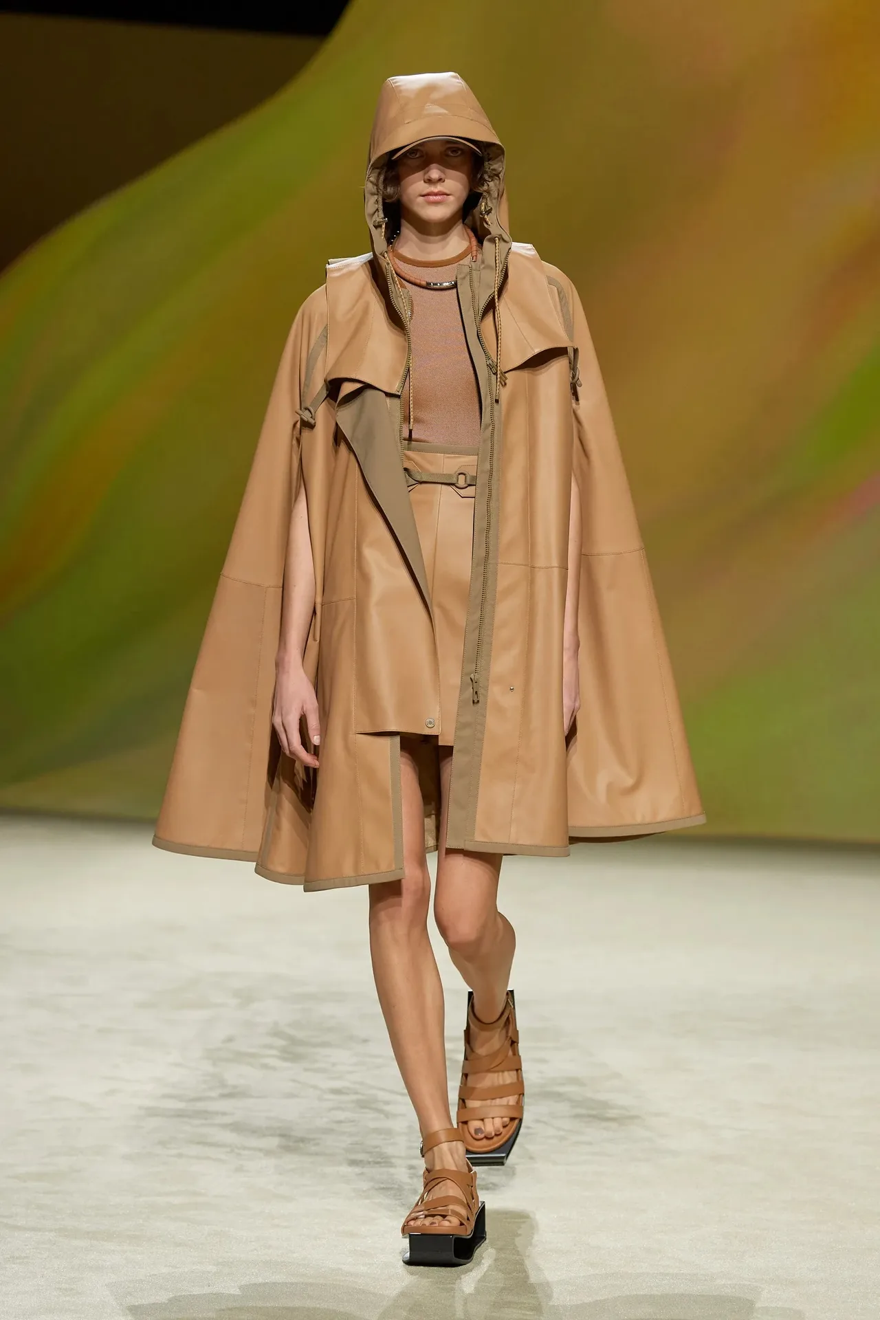 Hermès Xuân Hè 2023 look 5