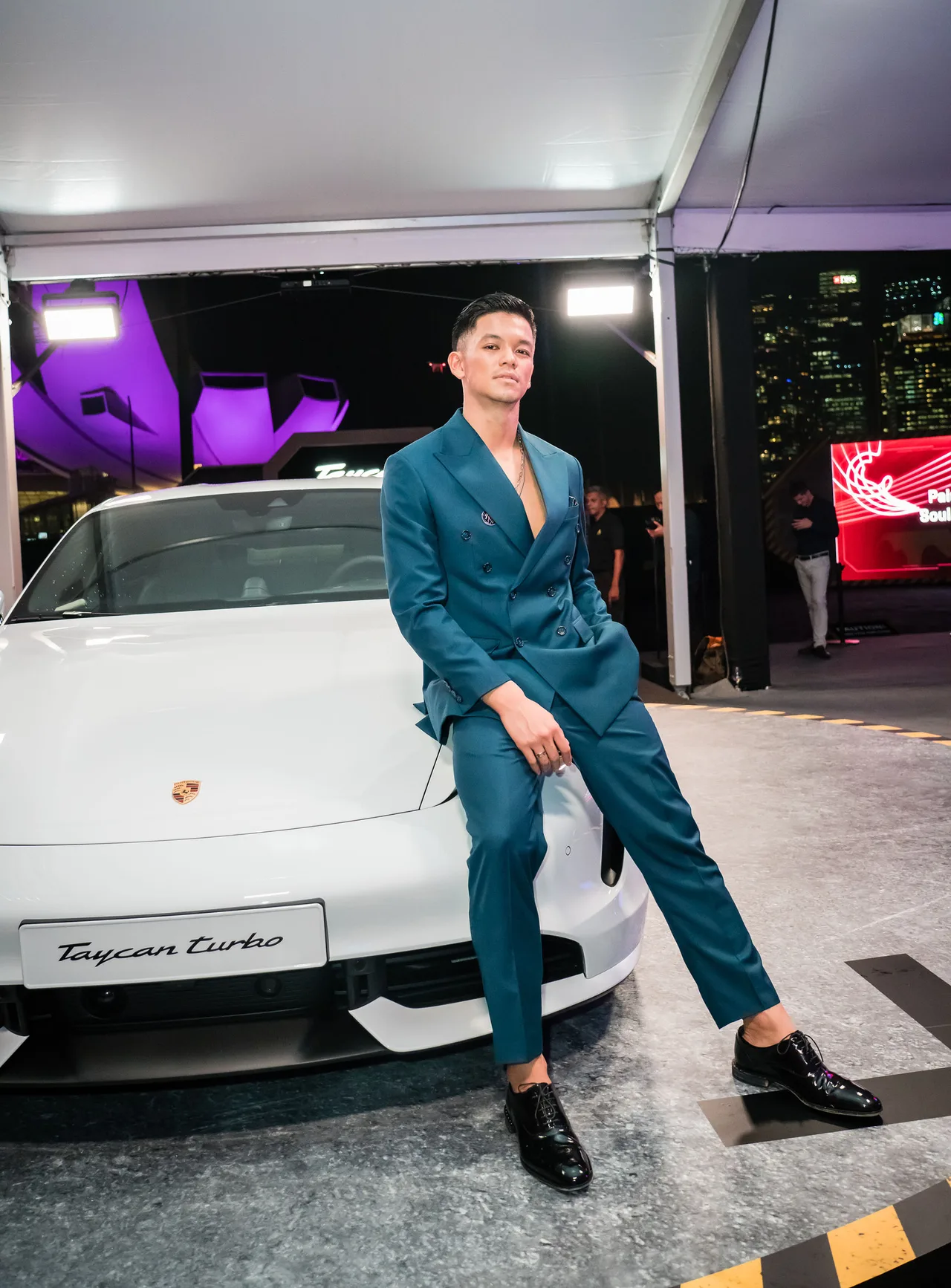thương hiệu Porsche ca sĩ Trọng Hiếu thương hiệu Porsche ca sĩ Trọng Hiếu