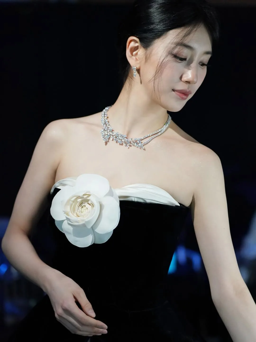 Bae Suzy chọn trang sức Piaget tại Lễ Giải thưởng Nghệ thuật Baeksang 2026 (Hàn Quốc)