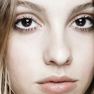 collagen nước cho phụ nữ trưởng thành