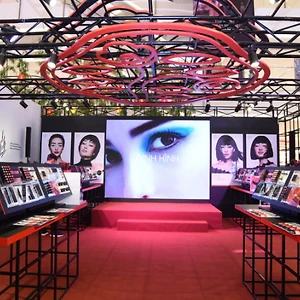 Shiseido tái hiện vẻ đẹp đương đại với bộ sưu tập trang điểm mới nhất