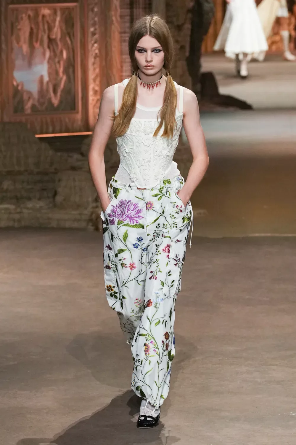 CD xuân hè 2023 look 59