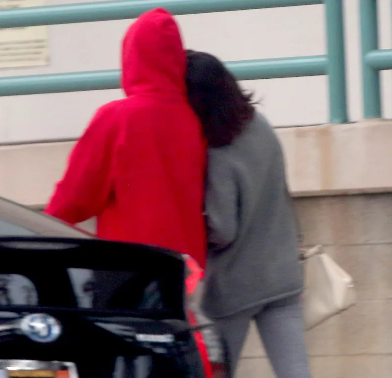 Selena Gomez và Justin Bieber nối lại tình xưa Selena Gomez và Justin Bieber nối lại tình xưa