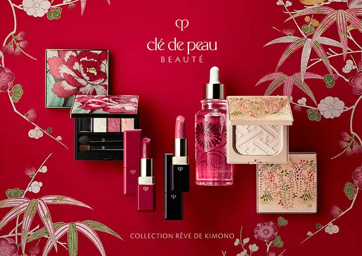 Clé de Peau Beauté giấc mơ kimono cle de peau sản phẩm trên nền đỏ có chữ