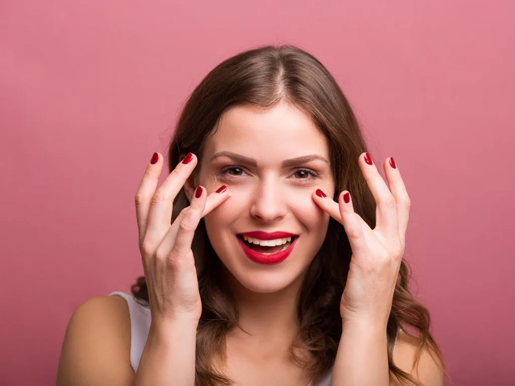 4 bí quyết chăm sóc da mặt đang gây tranh cãi trong giới làm đẹp 4 bí quyết chăm sóc da mặt đang gây tranh cãi trong giới làm đẹp